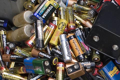 周口回收废锂电池公司-旧电池回收处理价格